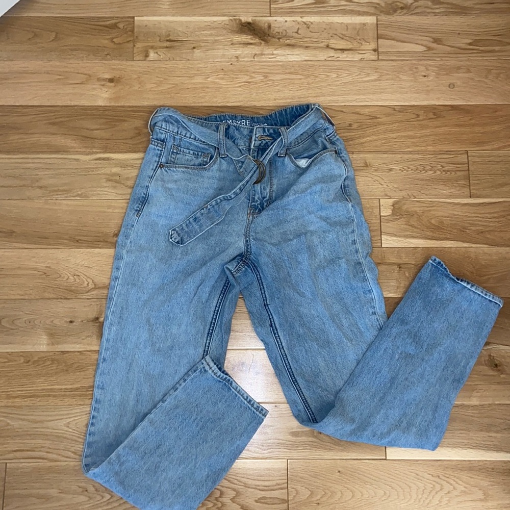 VINTAGE MOM JEAN